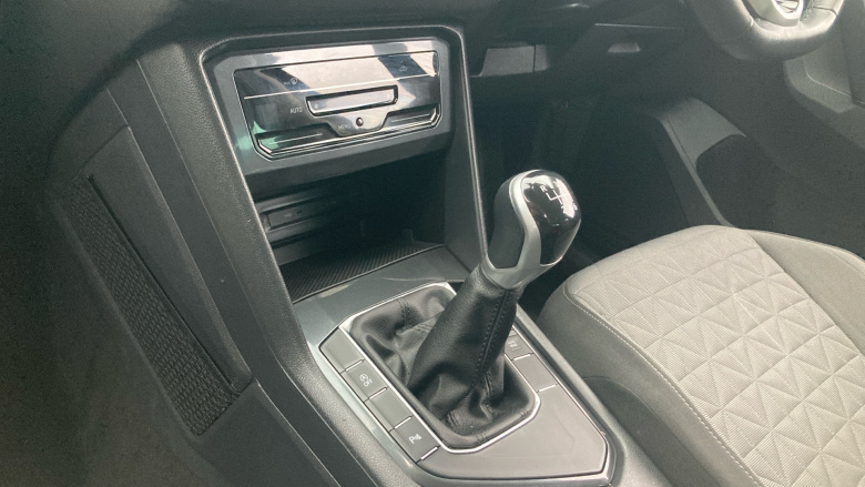 Volkswagen Tiguan 1.5 TSI 150 Life 5dr Petrol Estate